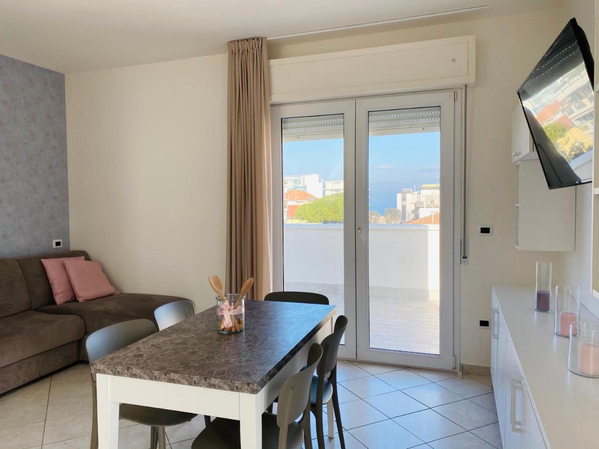Rimini Bay Suites&Residence エクステリア 写真
