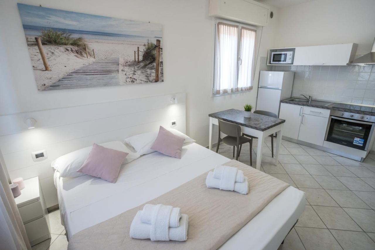 Rimini Bay Suites&Residence エクステリア 写真