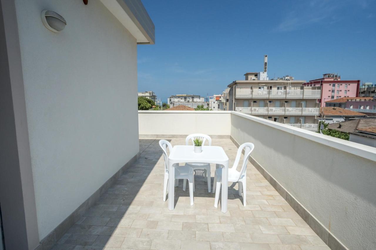 Rimini Bay Suites&Residence エクステリア 写真
