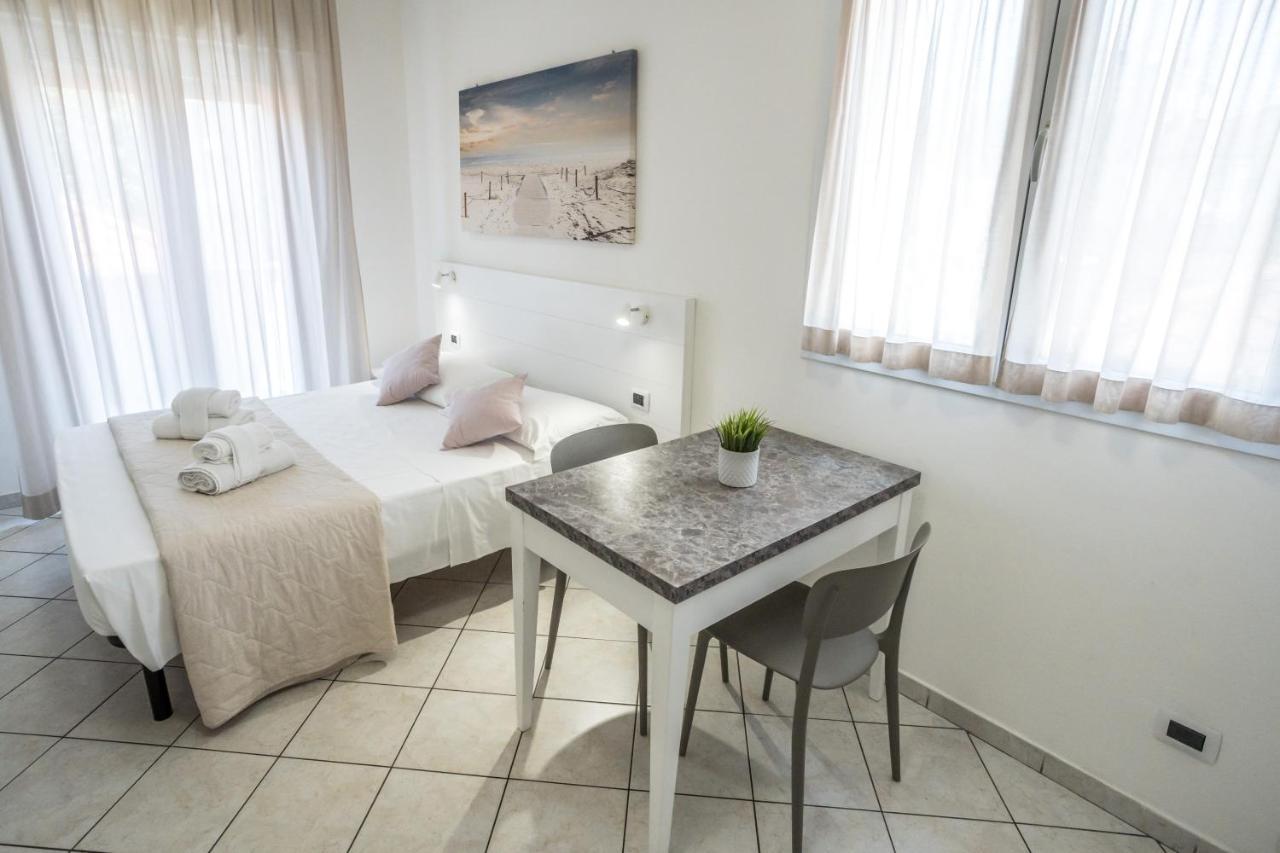 Rimini Bay Suites&Residence エクステリア 写真