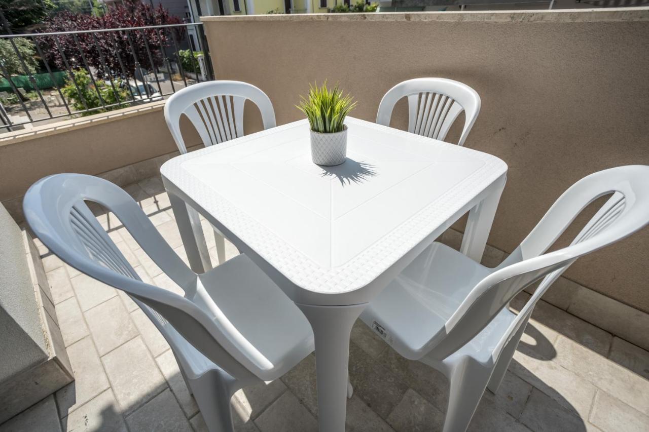 Rimini Bay Suites&Residence エクステリア 写真