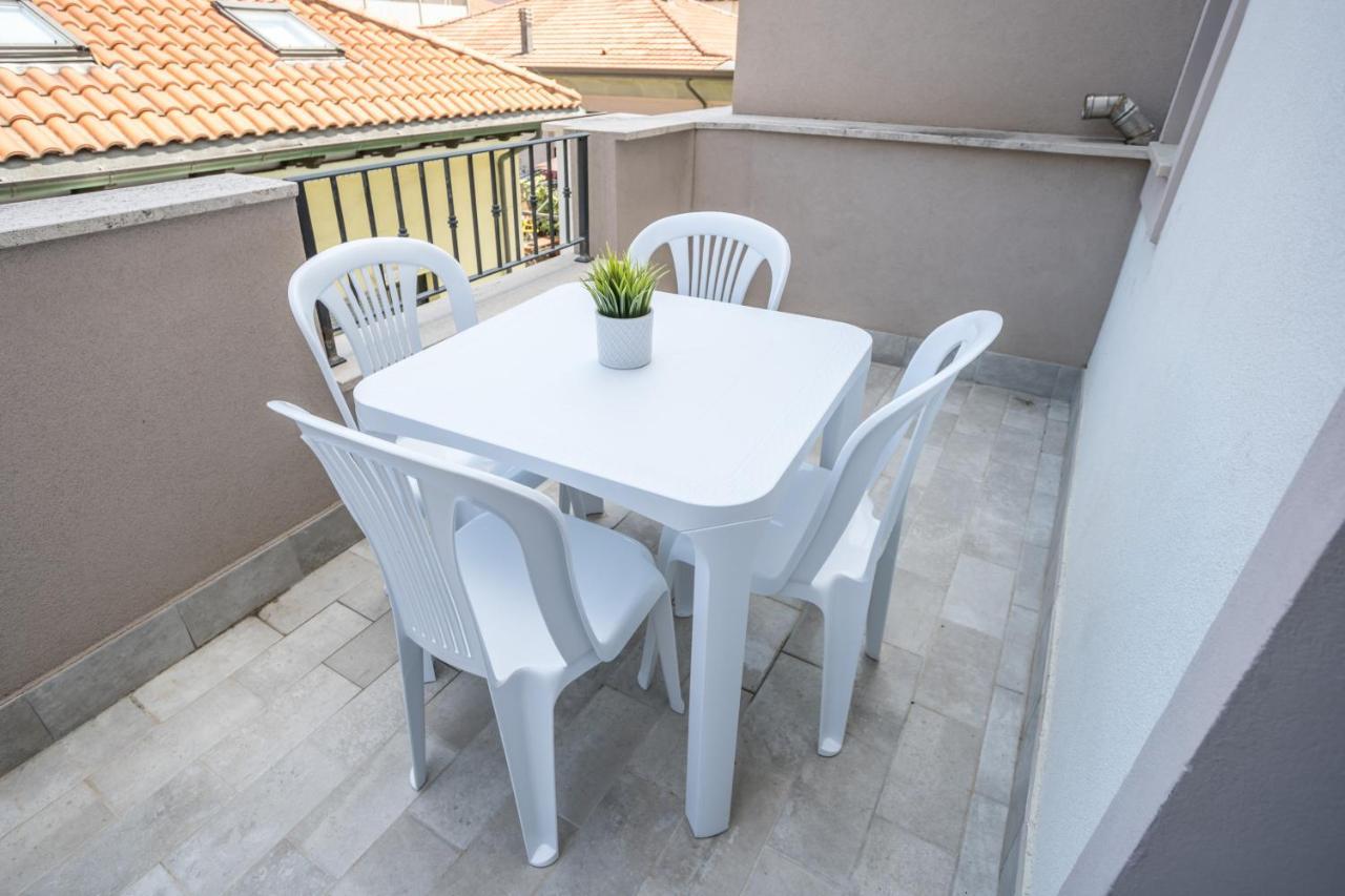 Rimini Bay Suites&Residence エクステリア 写真